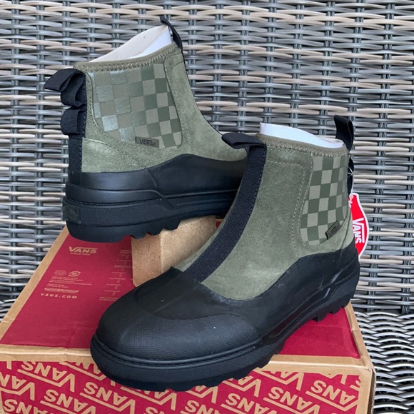 Vans Colfax Boot Suede Grape Leaf/Black WMNS - Picture 9 of 16